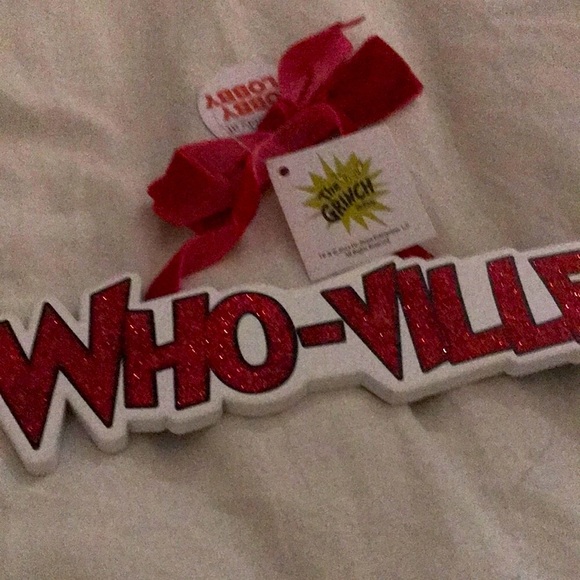 Who-Ville Holiday Decoration NWT FINAL SALE - Picture 1 of 4